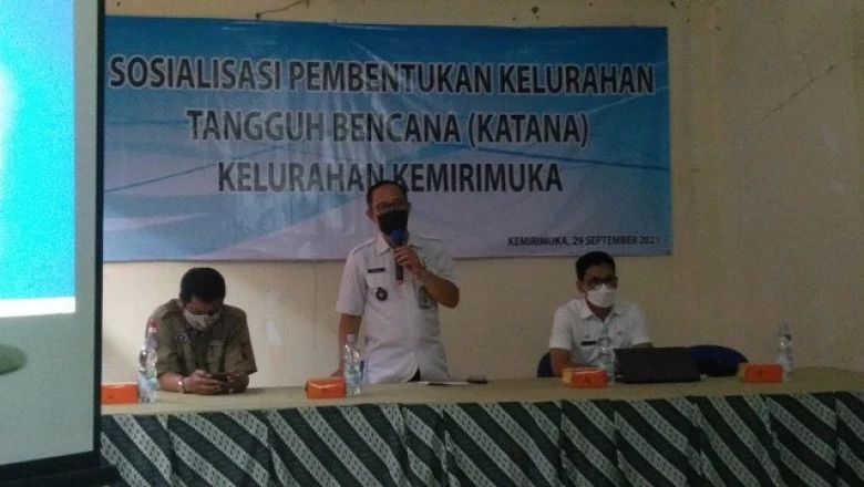 Puluhan Warga Kemiri Muka Diberikan Sosialisasi Kelurahan Tangguh Bencana