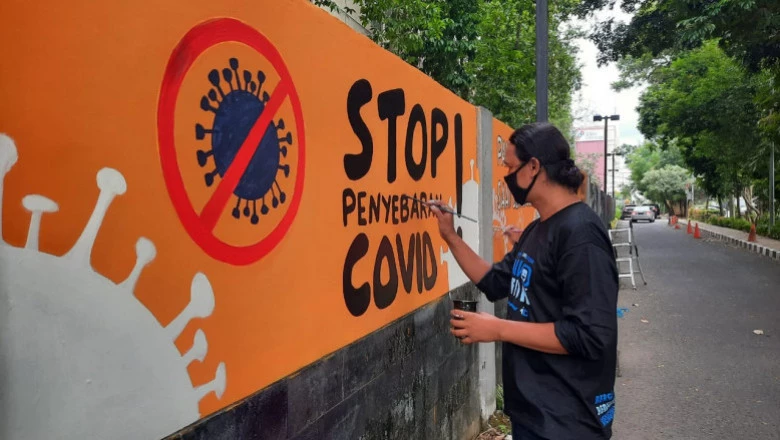 Balai Kota Depok Dihiasi Mural Bermuatan Pesan Protokol Kesehatan
