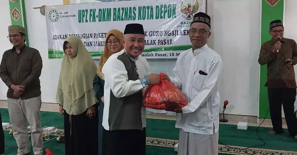 Sebar 100 Paket Sembako ke Marbot, Guru Ngaji hingga Imam Masjid, Kiai Idris: Kerja Mereka Tak Ternilai