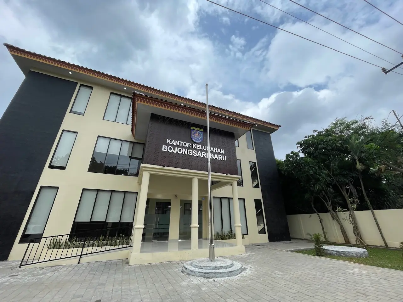 Gedung Baru Kelurahan Bojongsari Baru Rampung Dibangun, Tingkatkan Pelayanan untuk Warga
