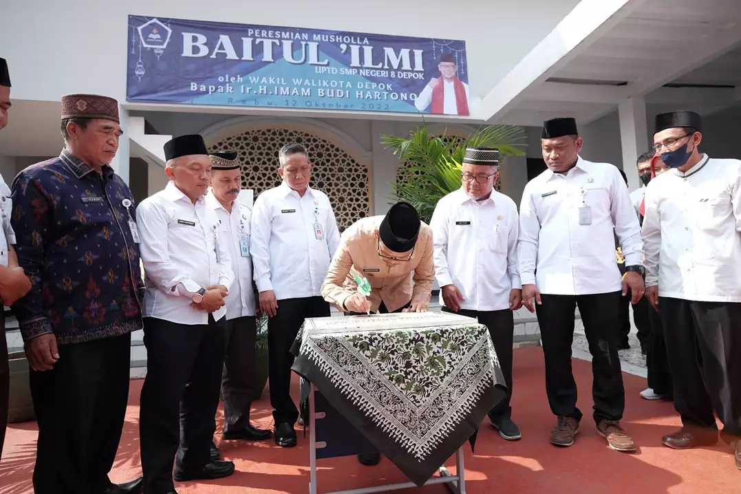 Wakil Wali Kota Resmikan Masjid Baitul 'Ilmi SMP Negeri 8 Depok
