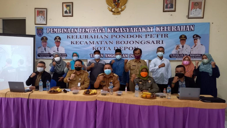 Pontir Gelar Pembinaan Bagi Lembaga Kemasyarakatan Kelurahan