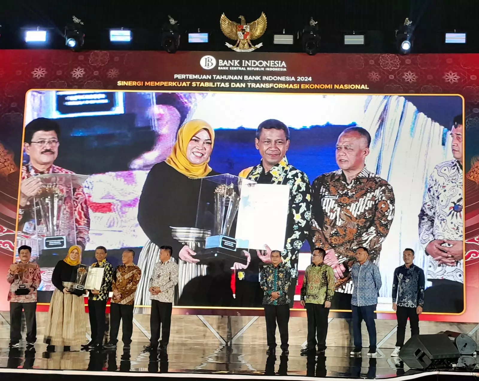 Pemkot Depok Sabet Juara Dua Kategori IHK di Ajang Pinunjul Award 2024