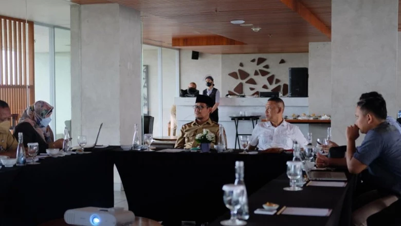 Wakil Wali Kota Hadiri FGD Survey Kepuasan Layanan Online Dukcapil