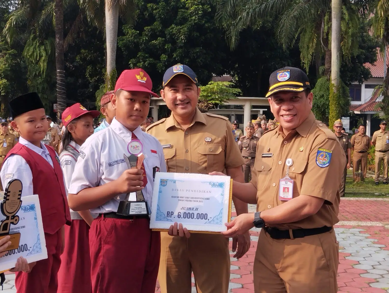 Tujuh Pelajar SD Depok Harumkan Nama Kota di Ajang Pendidikan Tingkat Jabar