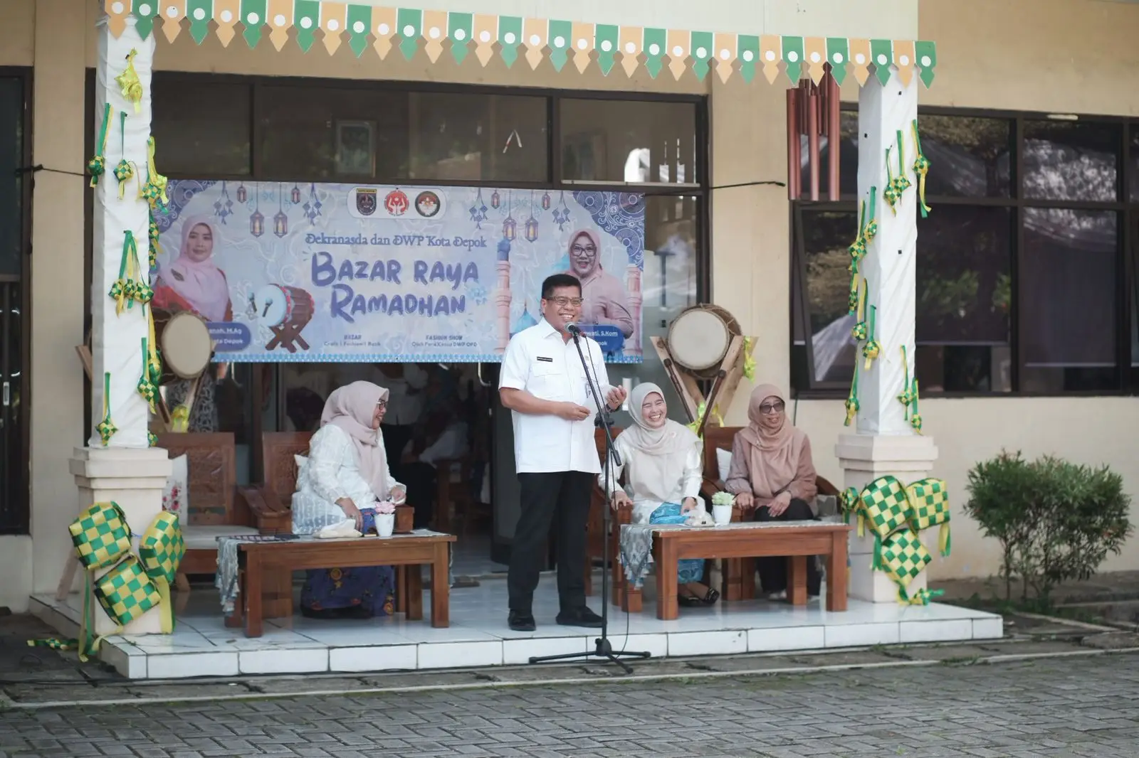 Sekda Depok Apresiasi Bazar Raya Ramadan Dekranasda dan DWP