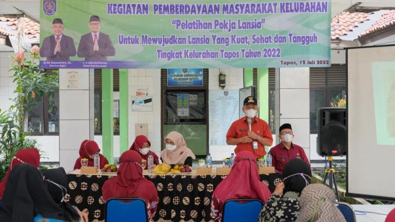 Camat Tapos Minta Peran Pokja Lansia Kelurahan Dioptimalkan