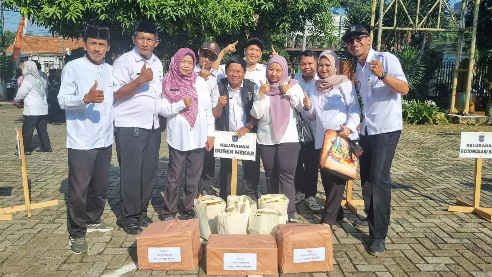 Kelurahan Dumek Borong Kemenangan, Juara Umum Lomba HUT RI di Bojongsari