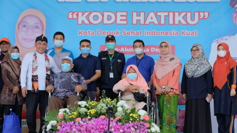 Terima Kursi Roda, Muksin dan Yas’ah Ucapkan Kasih Pemkot Depok 