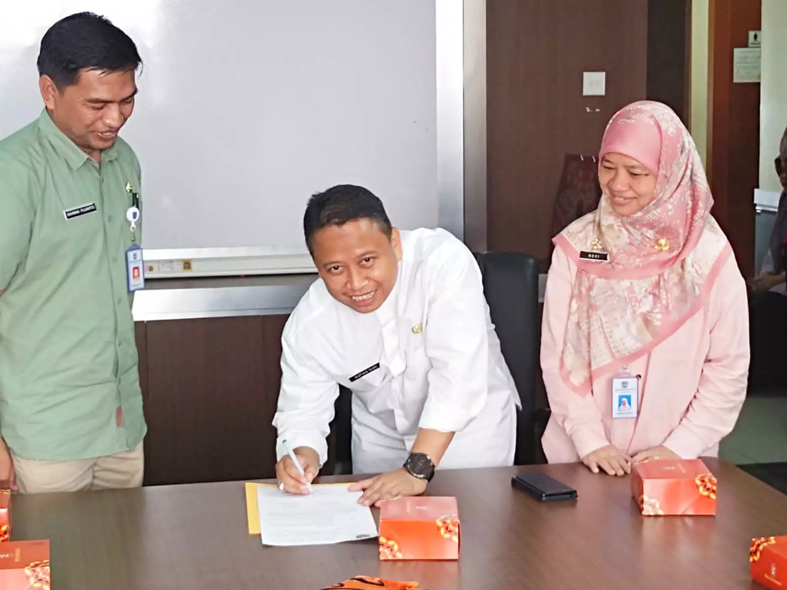 Suasana Haru dan Ceria Warnai Sertijab Kepala BKPSDM Depok