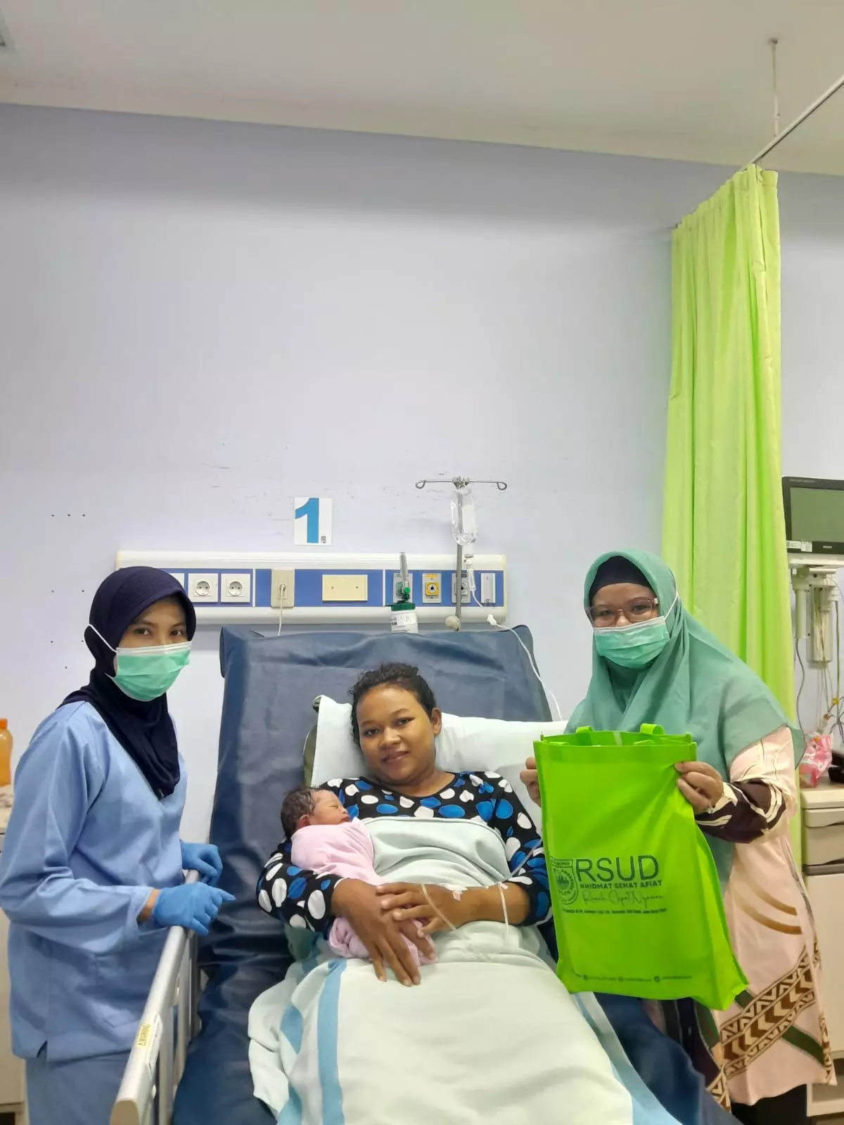 Dua Bayi Lahir Tepat di Hari Jadi ke-25 Depok, RSUD KiSA Beri Kado Istimewa