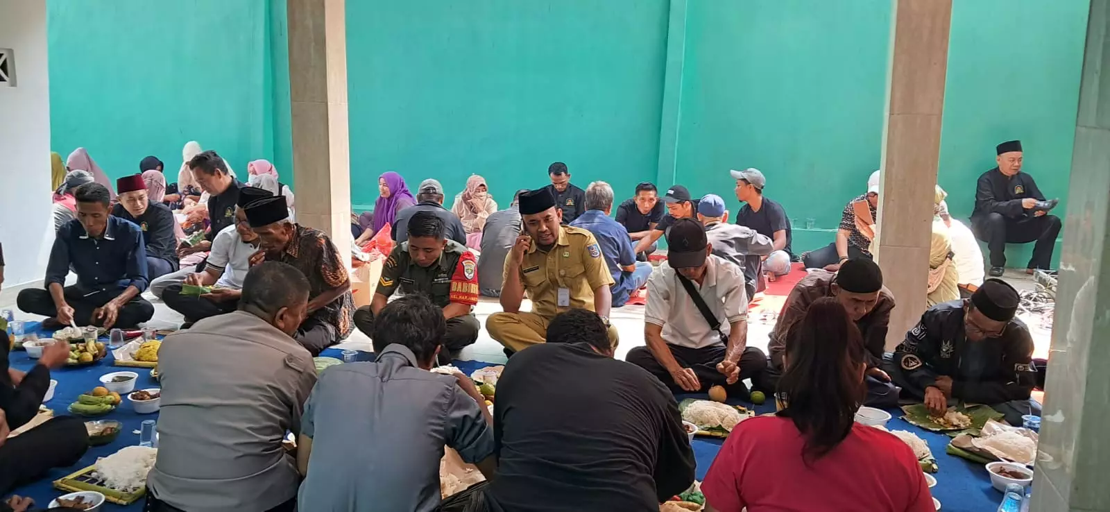 Warga Harjamukti Gelar Sedekah Bumi Kramat Curgau, Sekel: Pererat Silaturahmi dan Tingkatkan Ekonomi