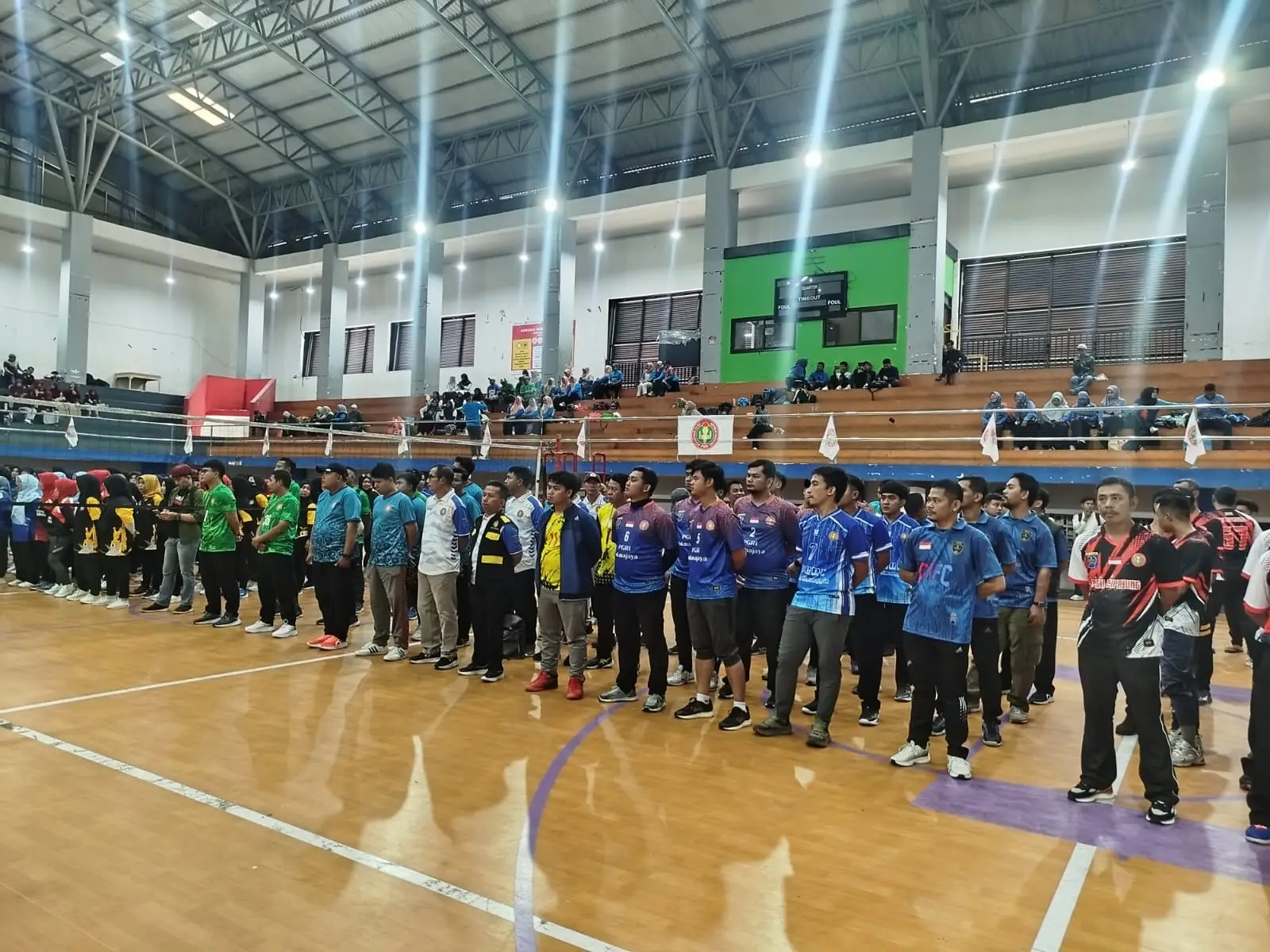 Turnamen Voli Antar Guru Meriahkan HUT PGRI ke-80 dan HGN 2025 di Depok