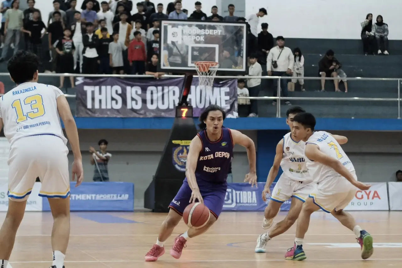 Tim Basket Putra Depok Tak Terbendung, Taklukan Tim Kabupaten Garut dengan Skor Meyakinkan