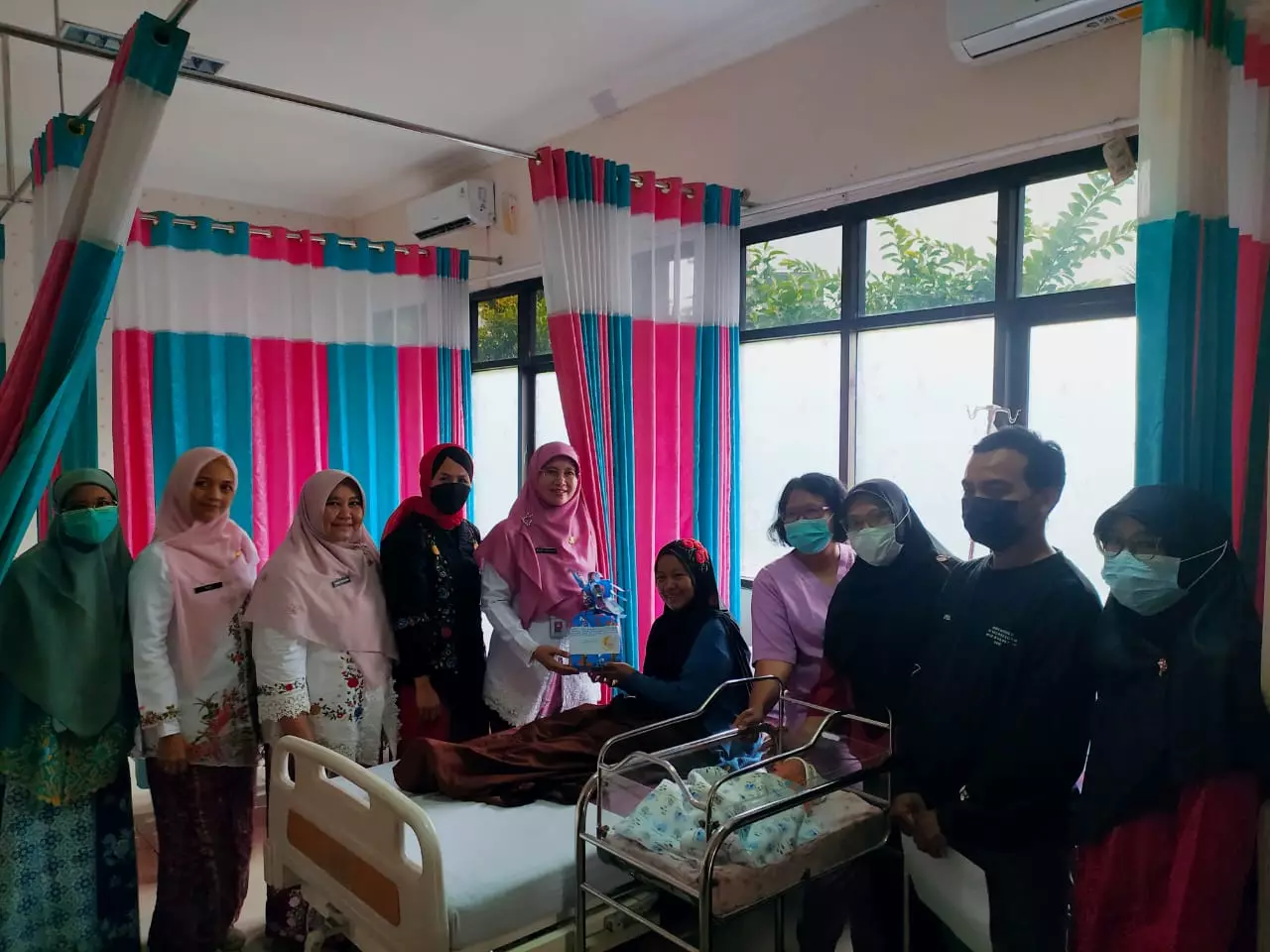 Empat Bayi Lahir Tepat di Hari Jadi ke-24 Kota Depok