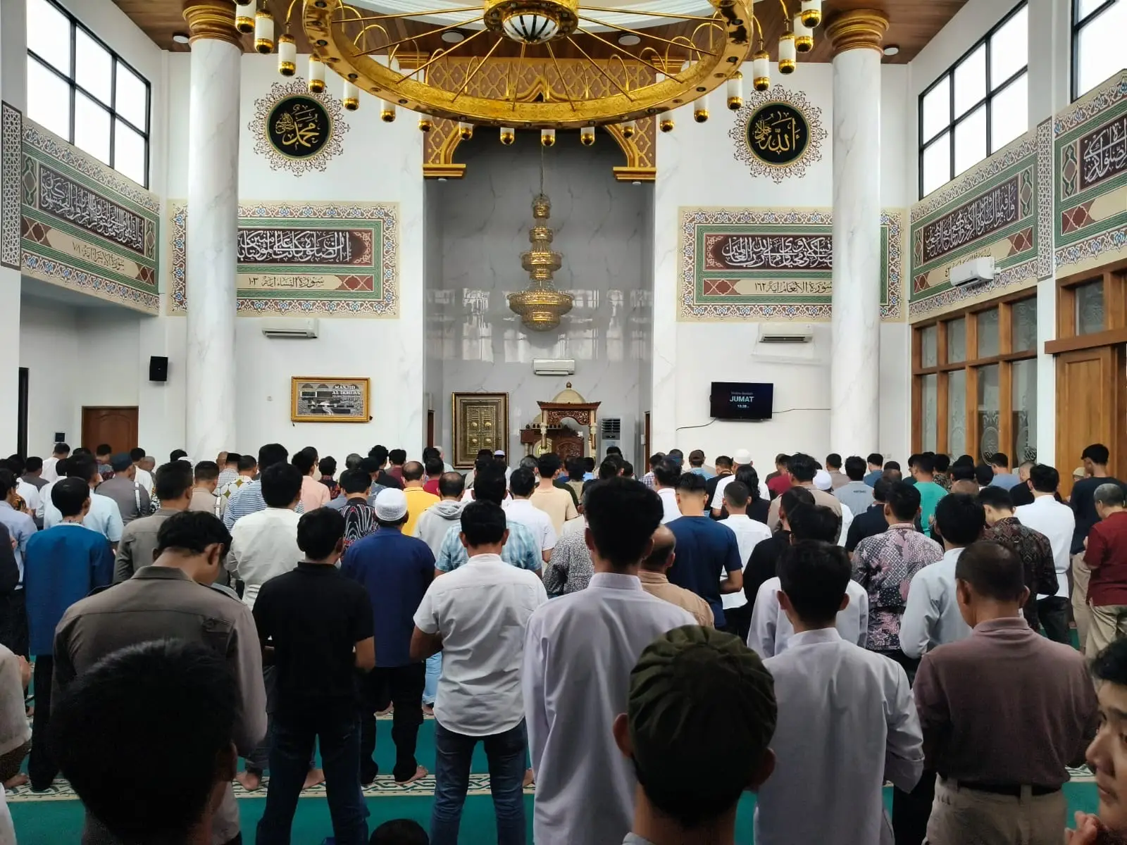 Penuh Khidmat, Polres Metro Depok Gelar Salat Gaib untuk Affan Kurniawan