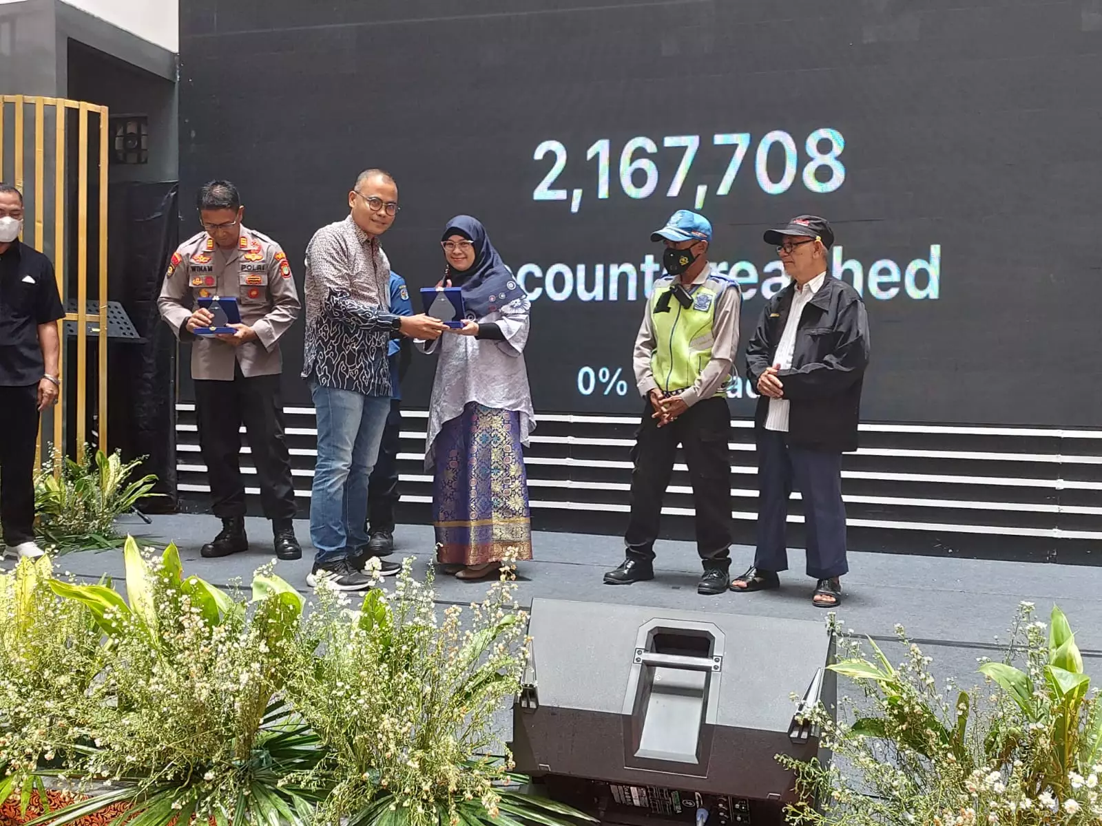 Kadisducapil Depok Jadi Tokoh Inspiratif Pilihan Netizen Melalui Akun Depok24jam